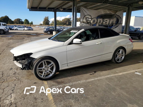 Mercedes-Benz E-klasse 2013 - Image 1 of 12