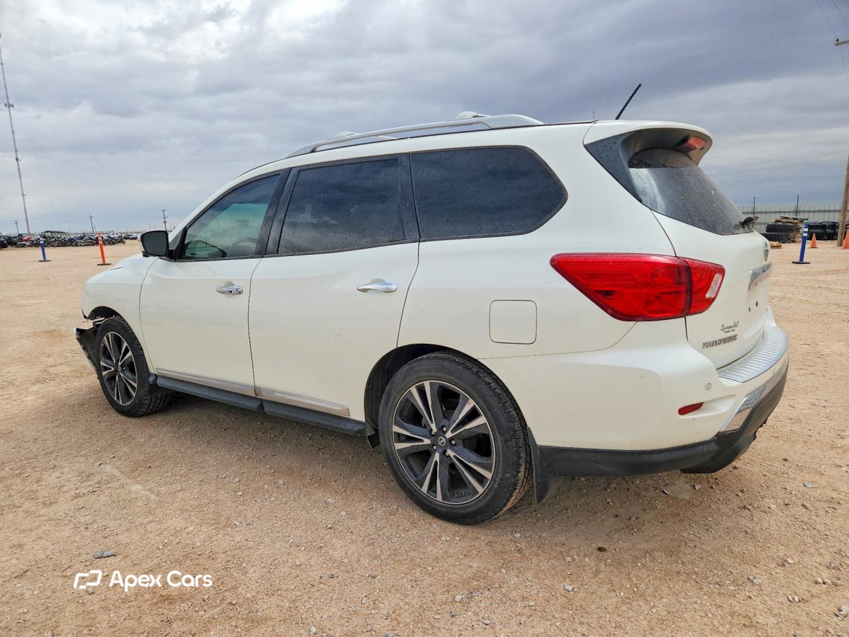 Nissan Pathfinder 2018