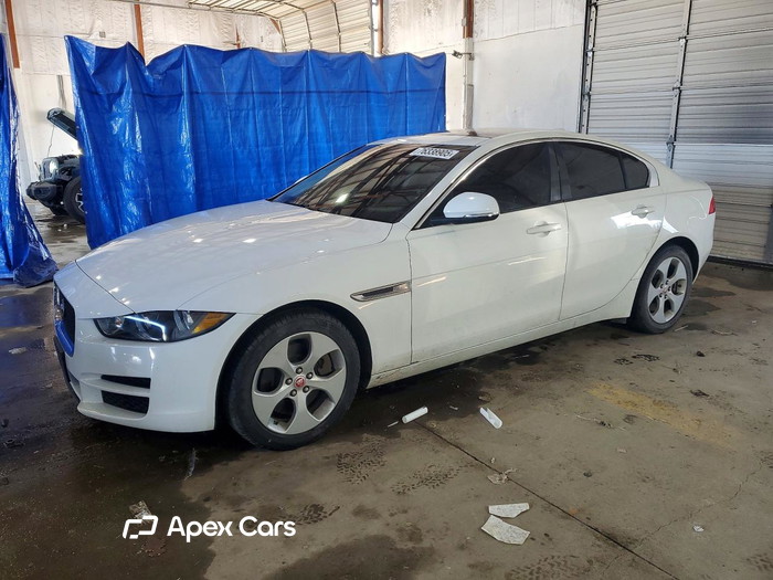 2017 Jaguar XE - Image 1 of 5