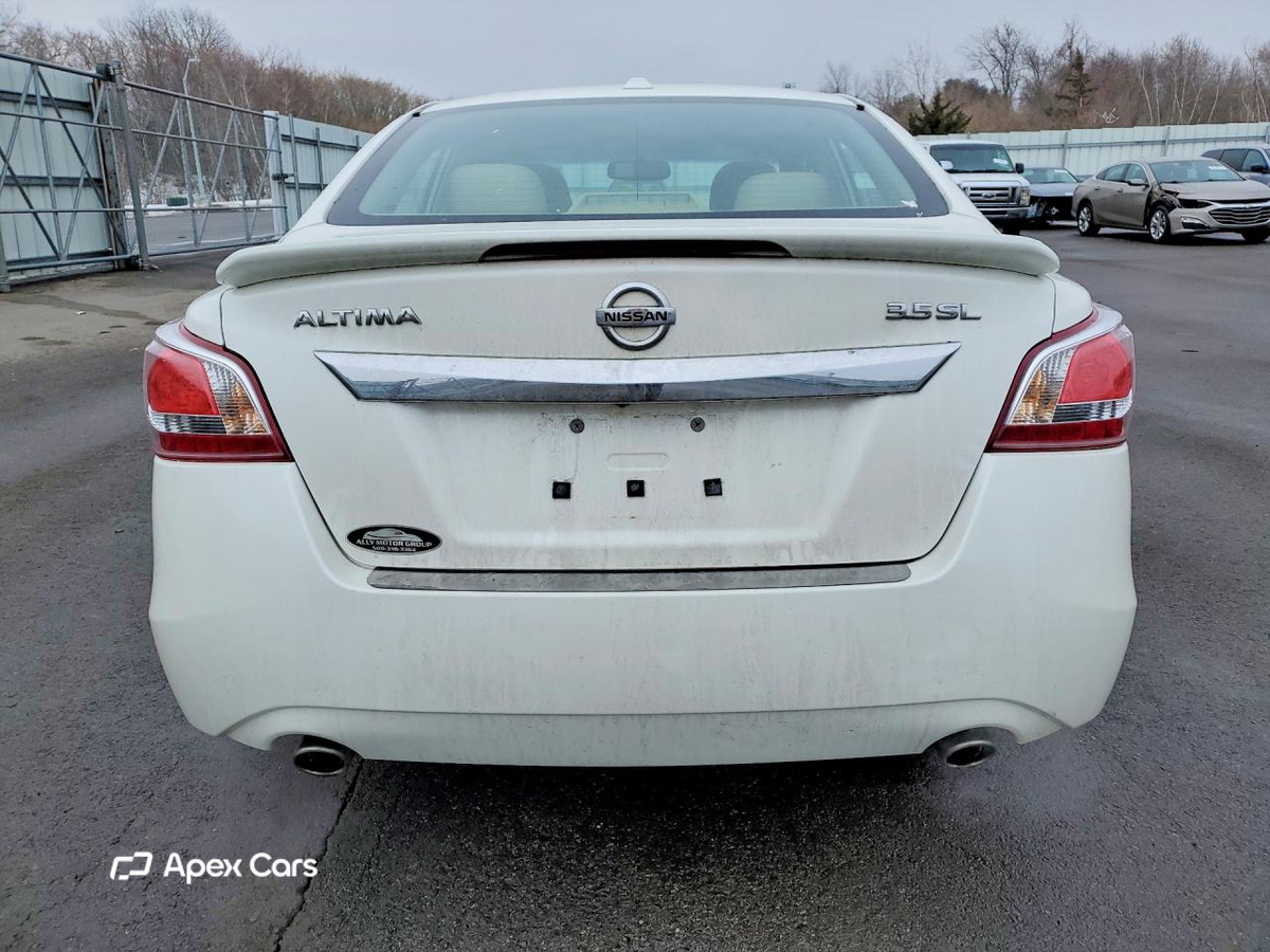 Nissan Altima 2013