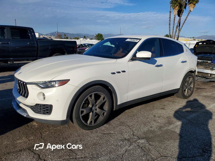 2017 Maserati Levante - Image 1 of 5