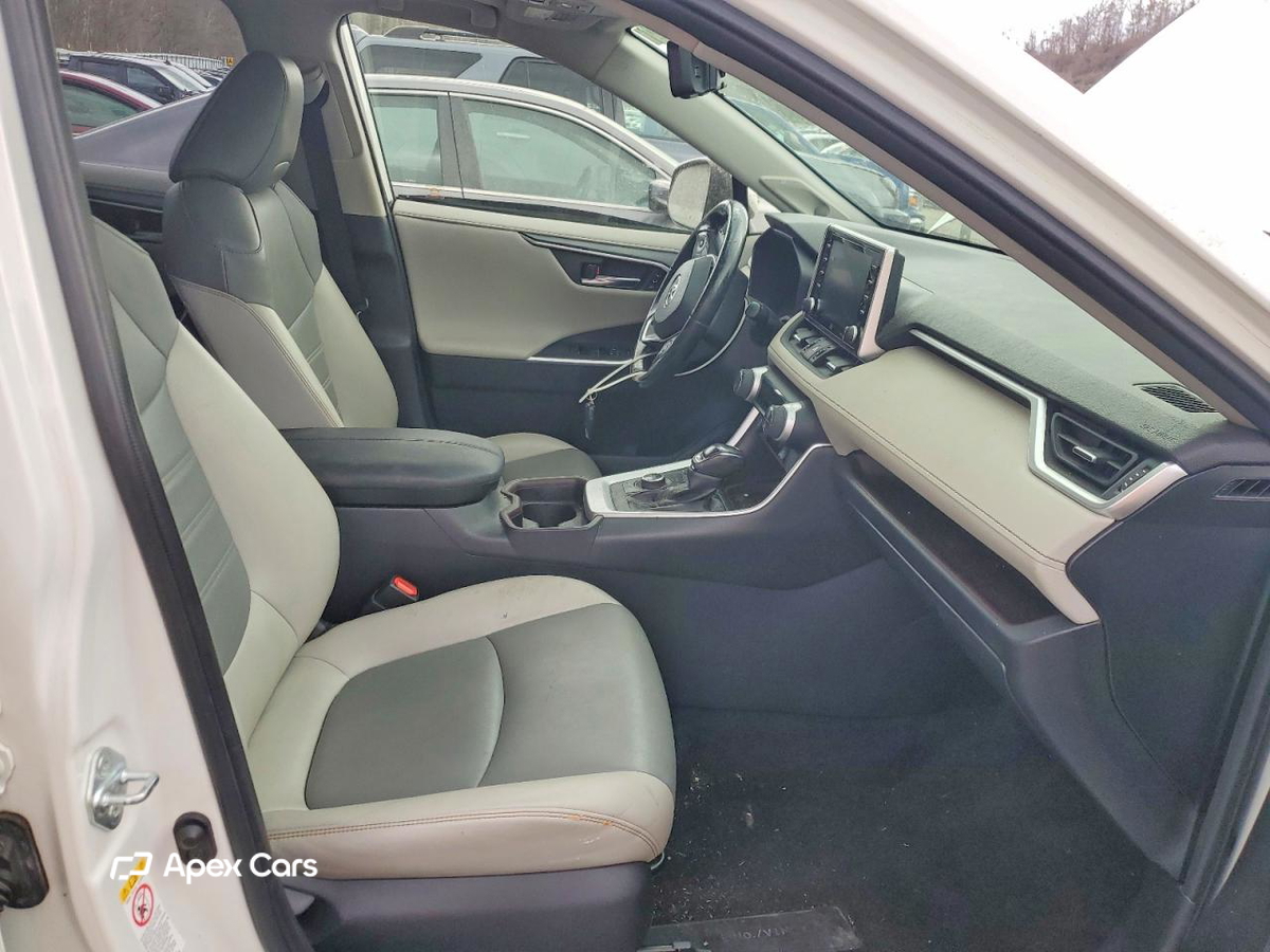 Toyota RAV 4 2019