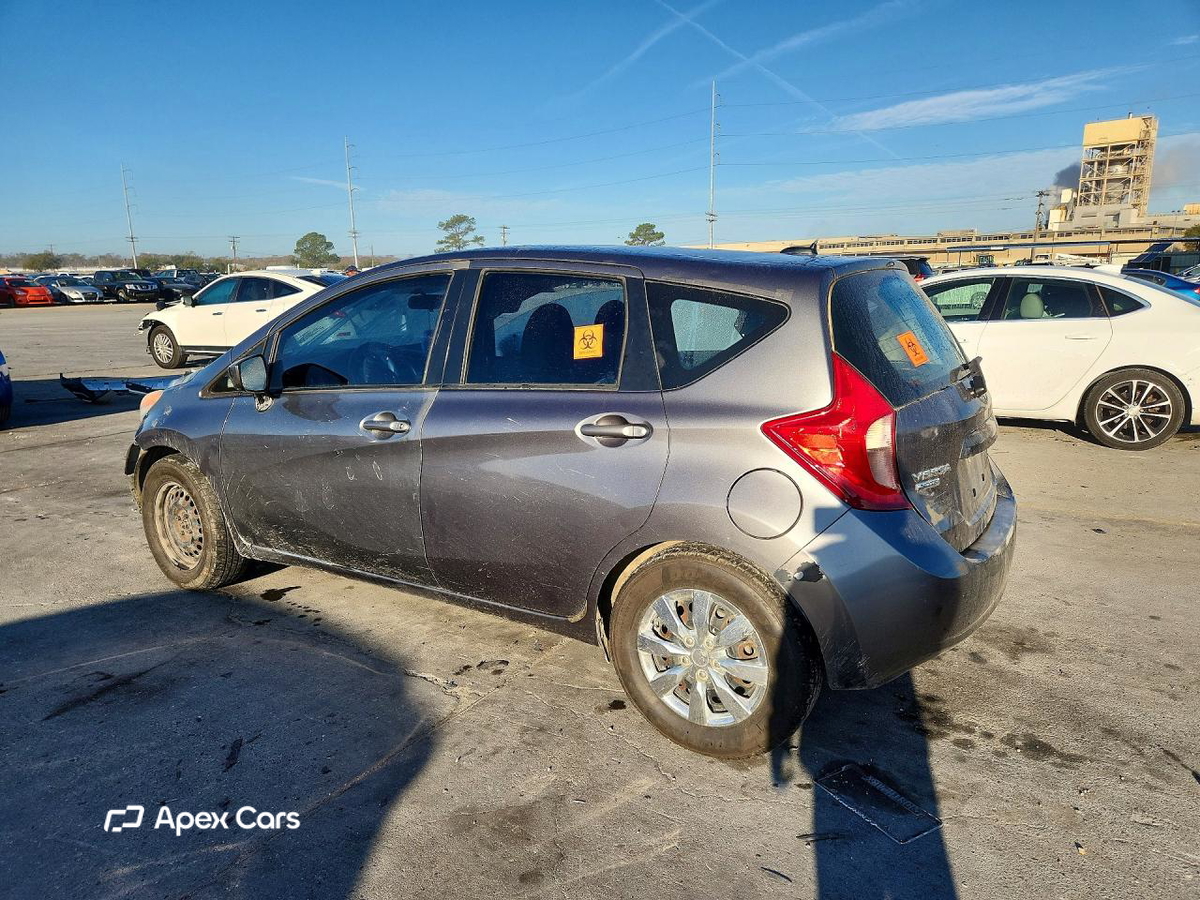 Nissan Versa 2016