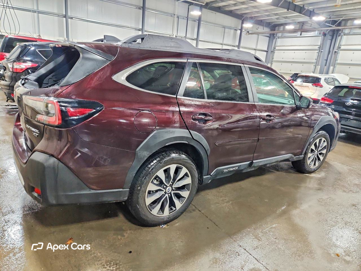 Subaru Outback 2025