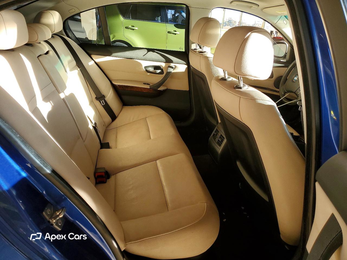 BMW Series 3 2010