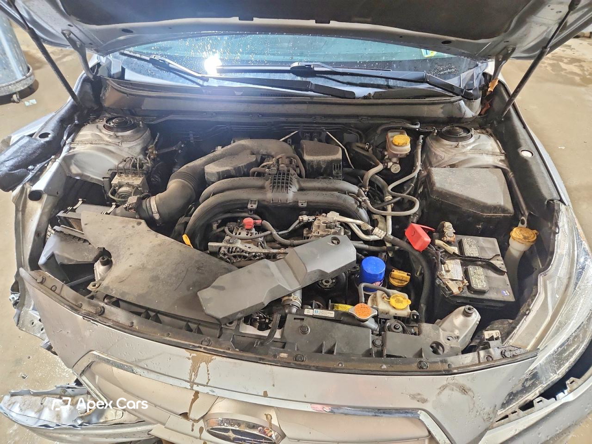 Subaru Legacy 2015