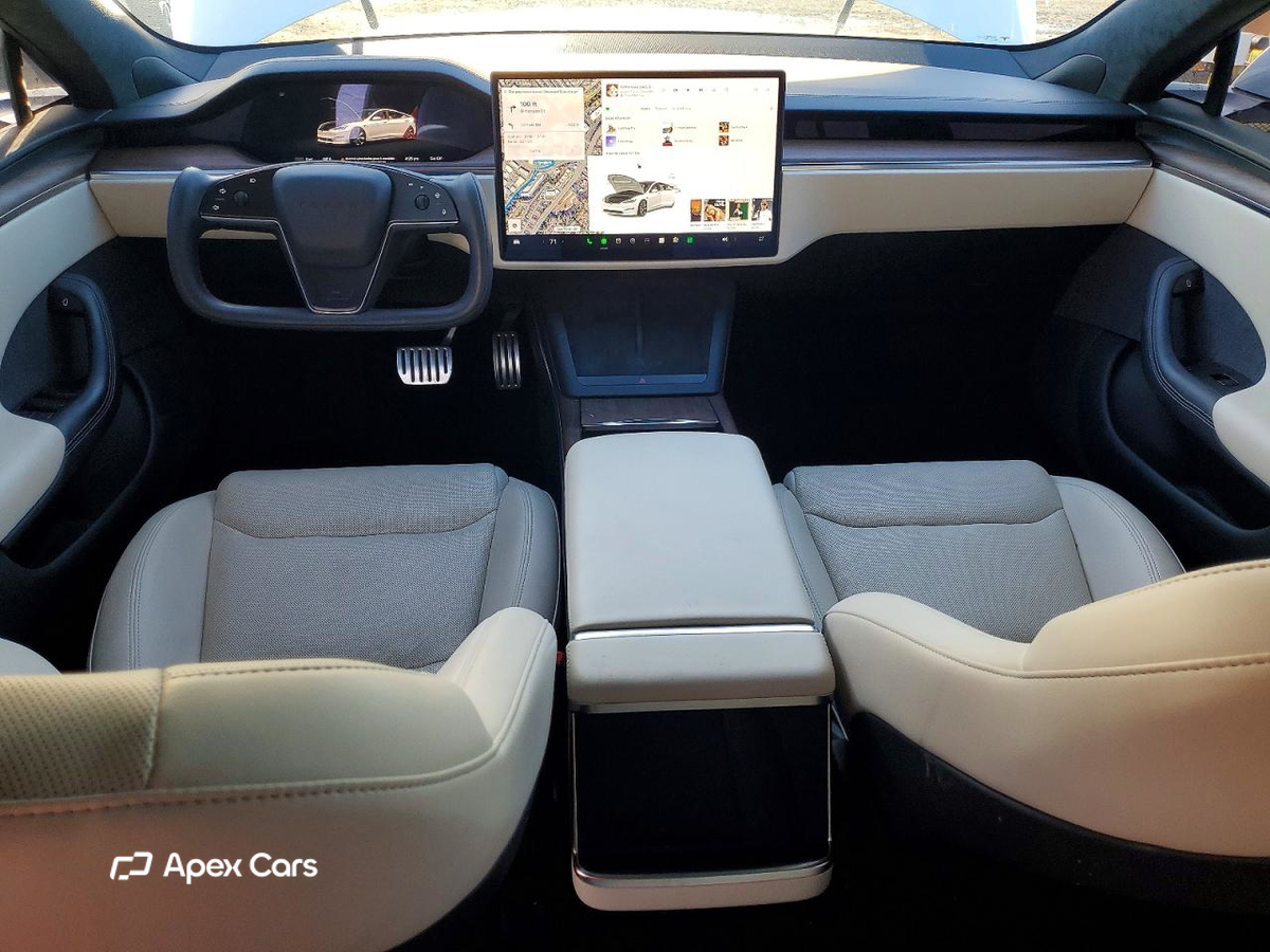 Tesla Model S 2021