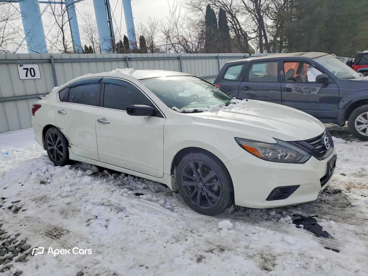 Nissan Altima 2018