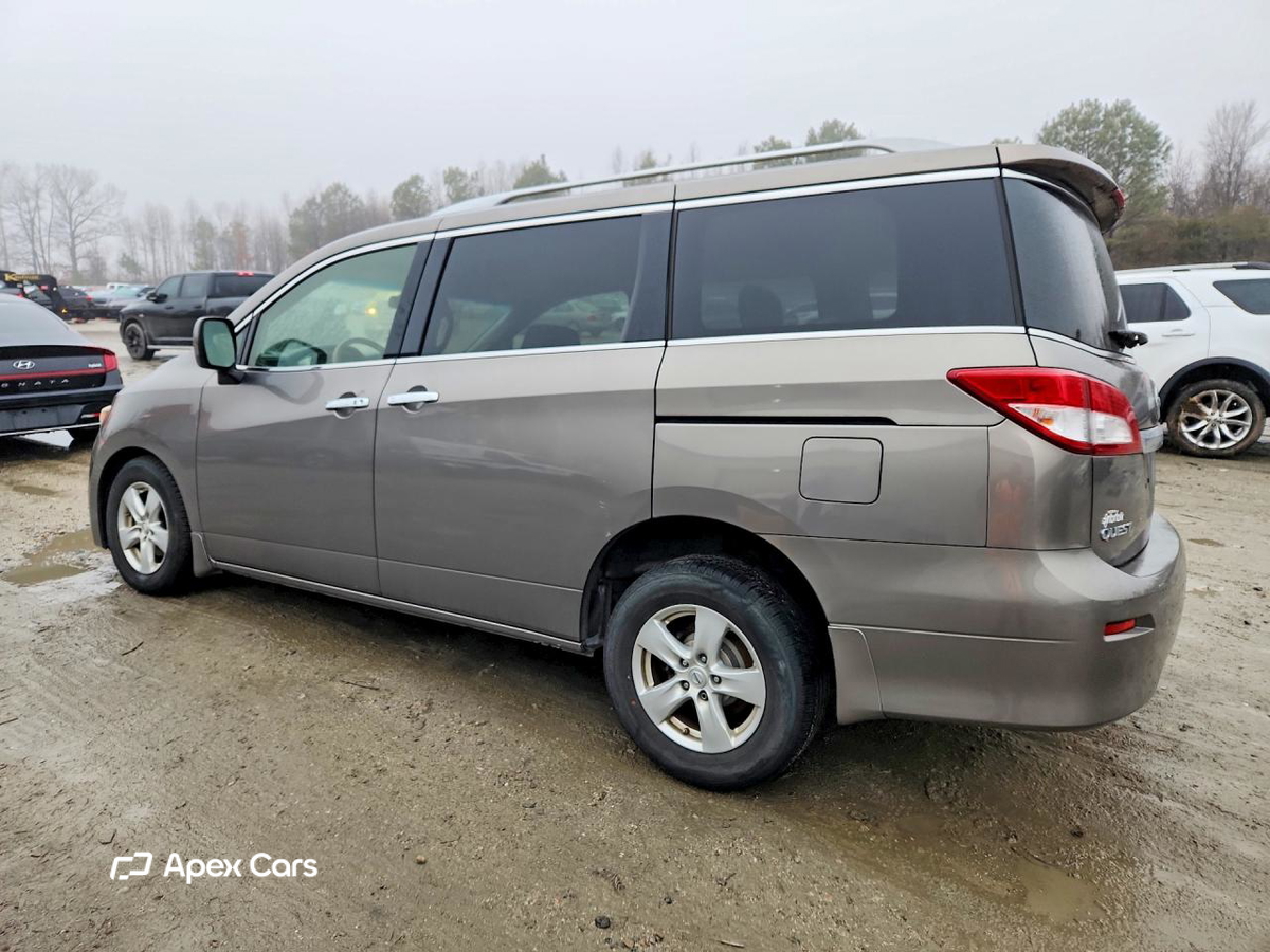 Nissan Quest 2015