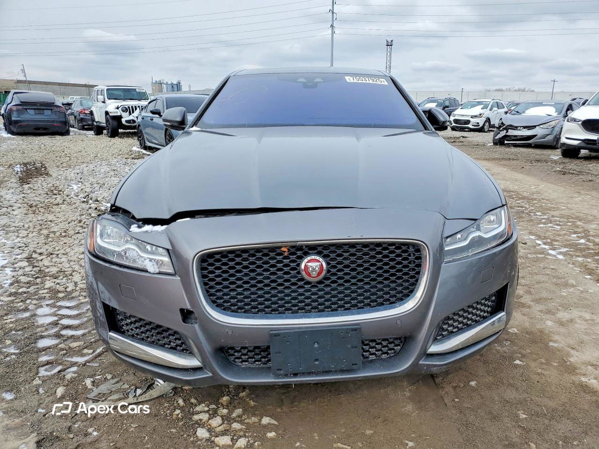 Jaguar XF 2018
