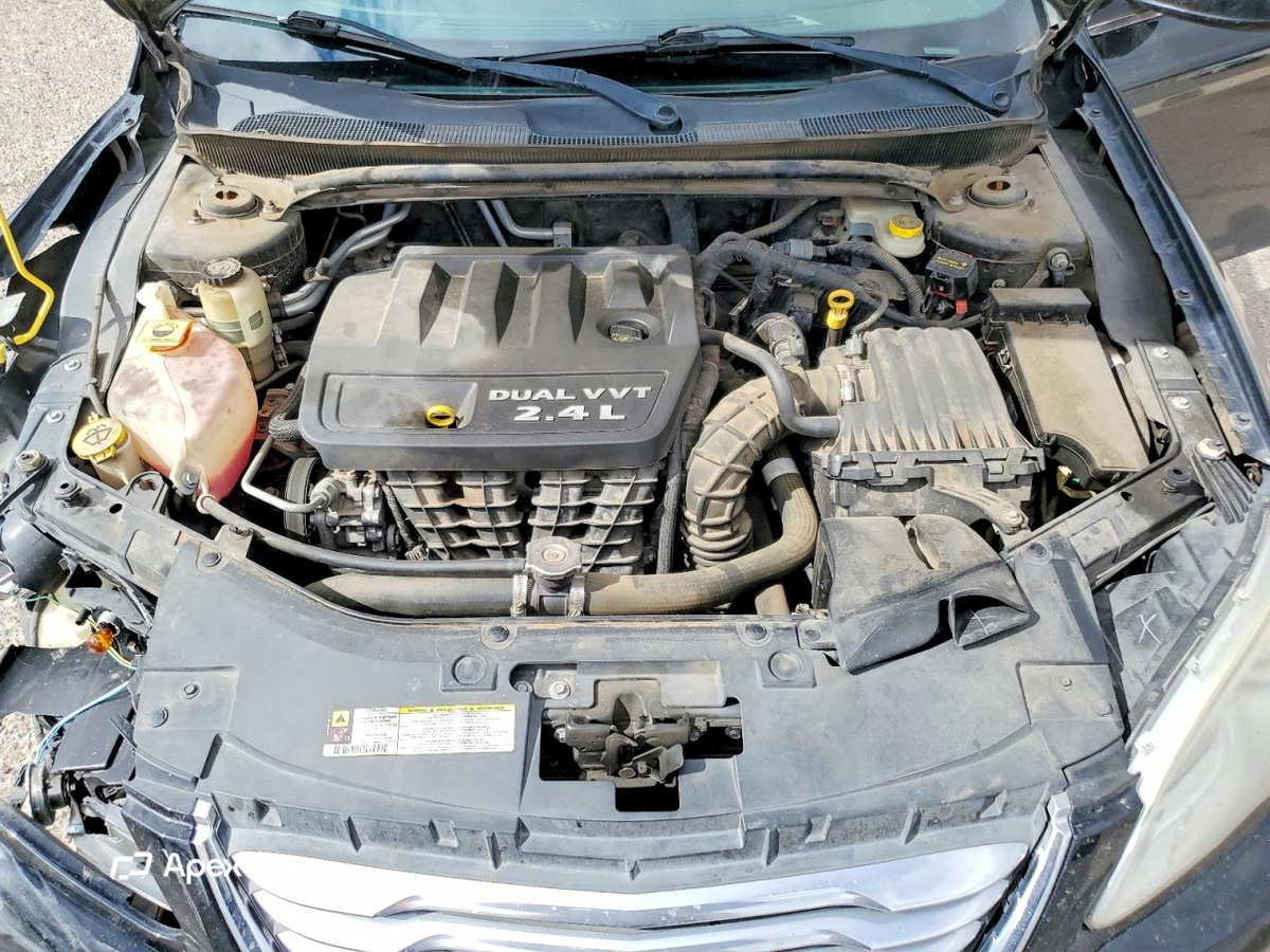 Chrysler 200 2013