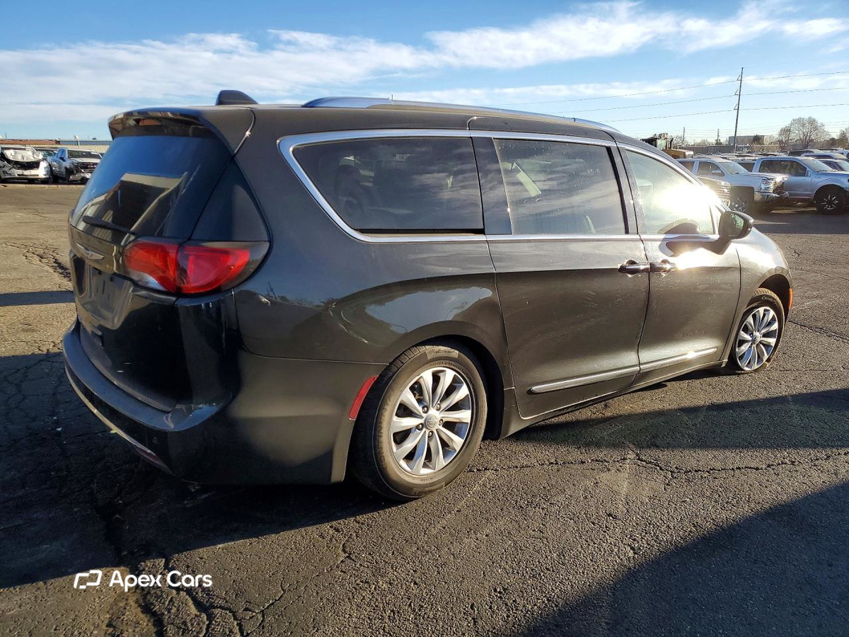 Chrysler Pacifica 2019