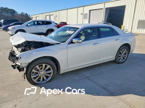 Chrysler 300 2019 - Image 1 of 13