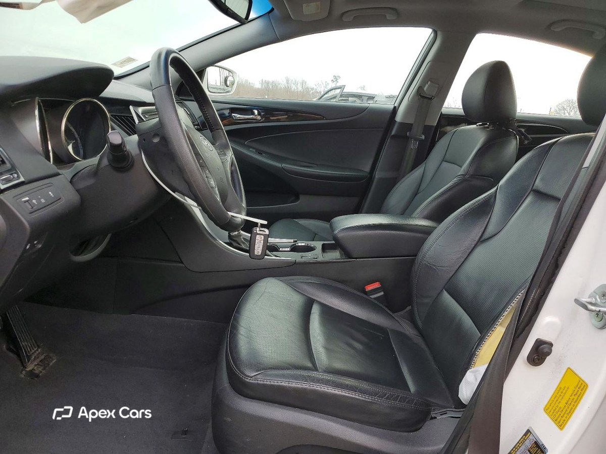 Hyundai Sonata 2012
