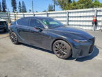 Lexus IS 2025