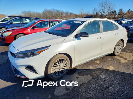 Kia Forte 2023 - Image 1 of 12