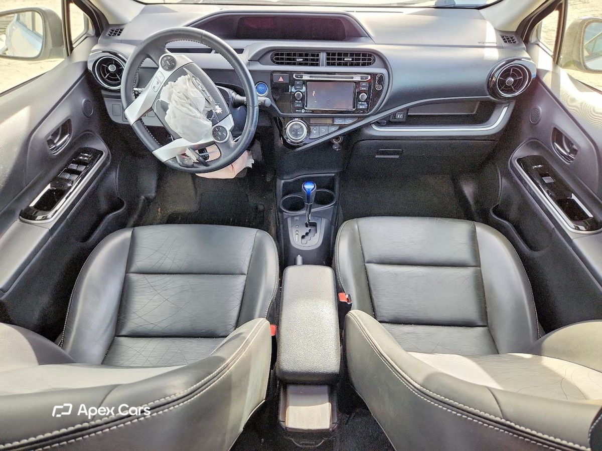 Toyota Prius 2015