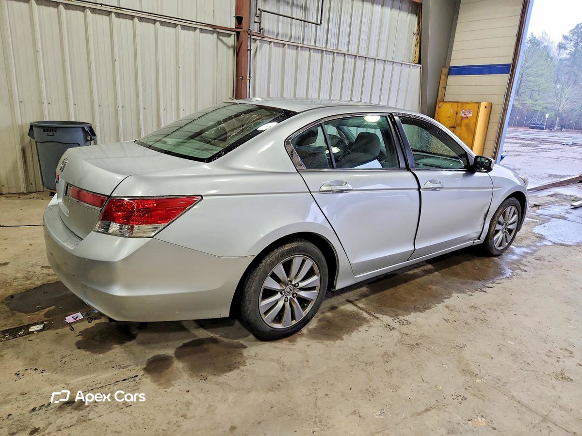 Honda Accord 2011