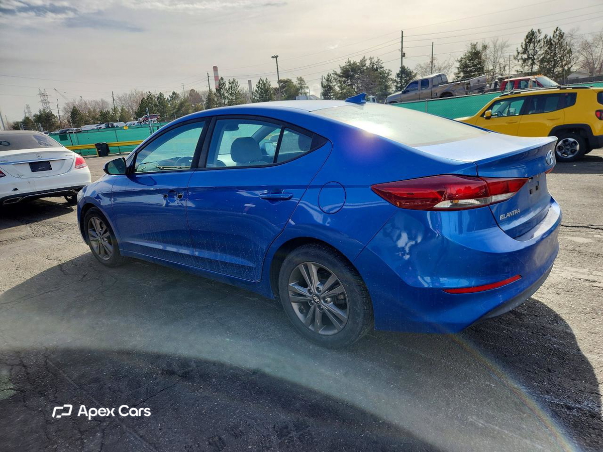 Hyundai Elantra 2018