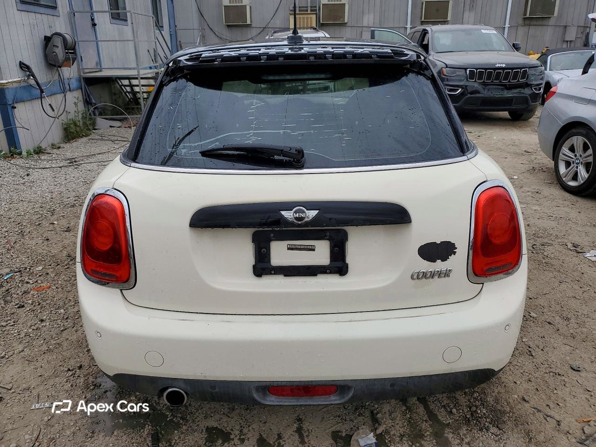 MINI Cooper 2018