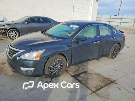 Nissan Altima 2015 - Image 1 of 12