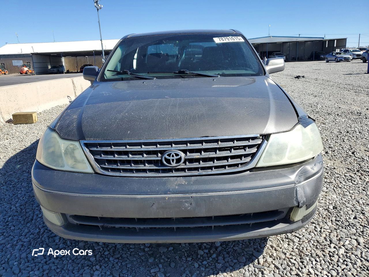 Toyota Avalon 2004