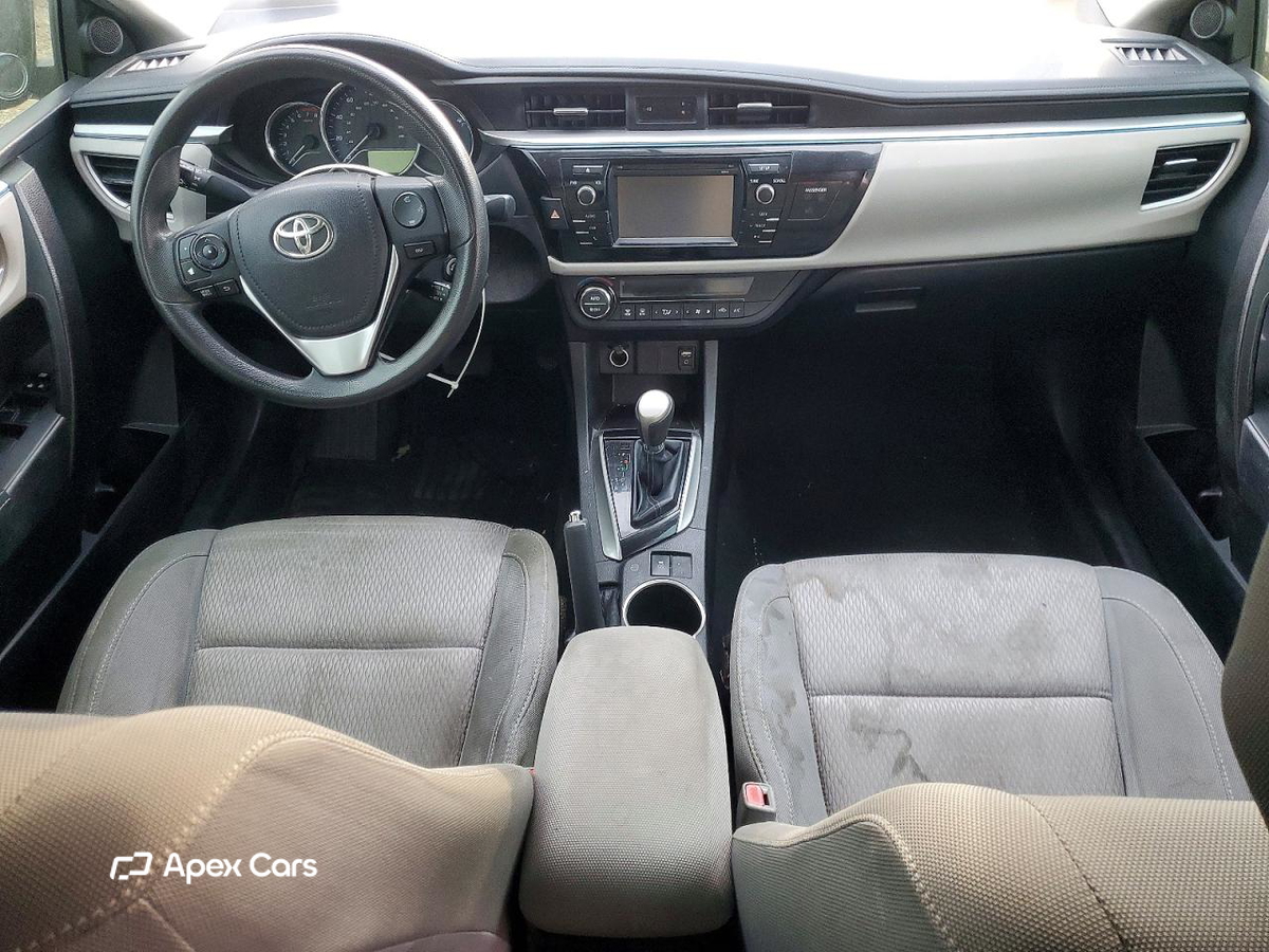 Toyota Corolla 2015