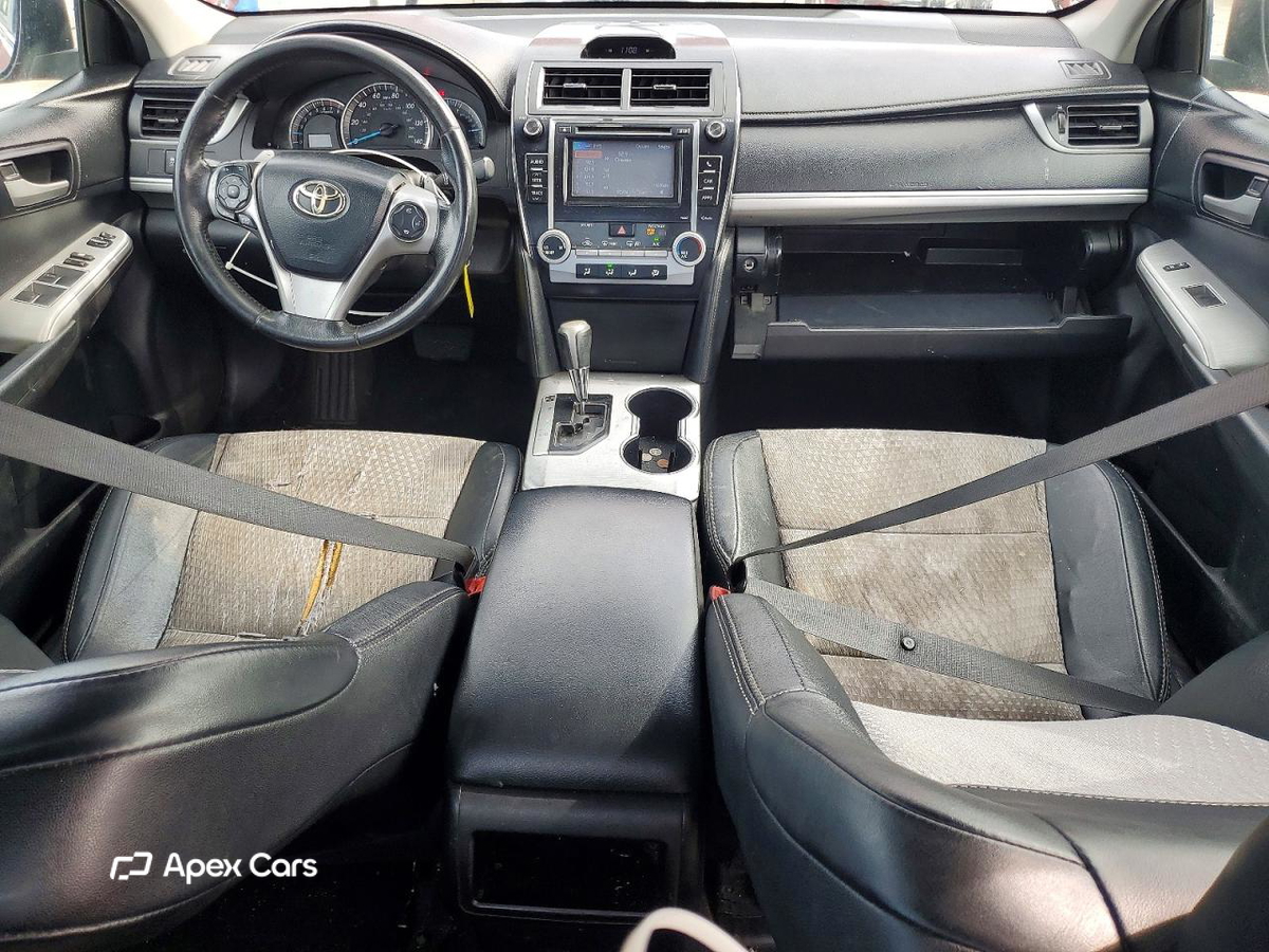 Toyota Camry 2012