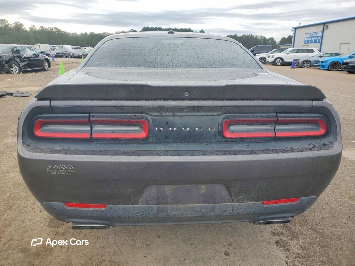 Dodge Challenger 2019