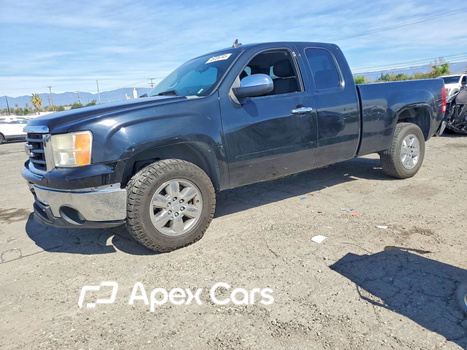 GMC Sierra 2011 - Image 1 of 13