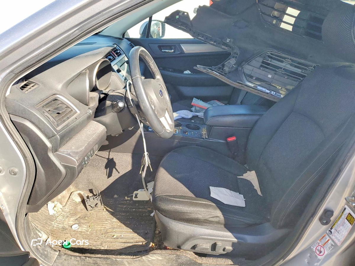 Subaru Outback 2015