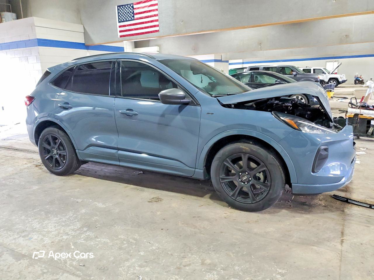 Ford Escape 2024
