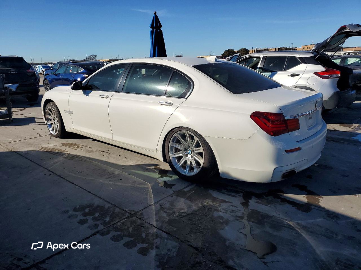 BMW Series 7 2014
