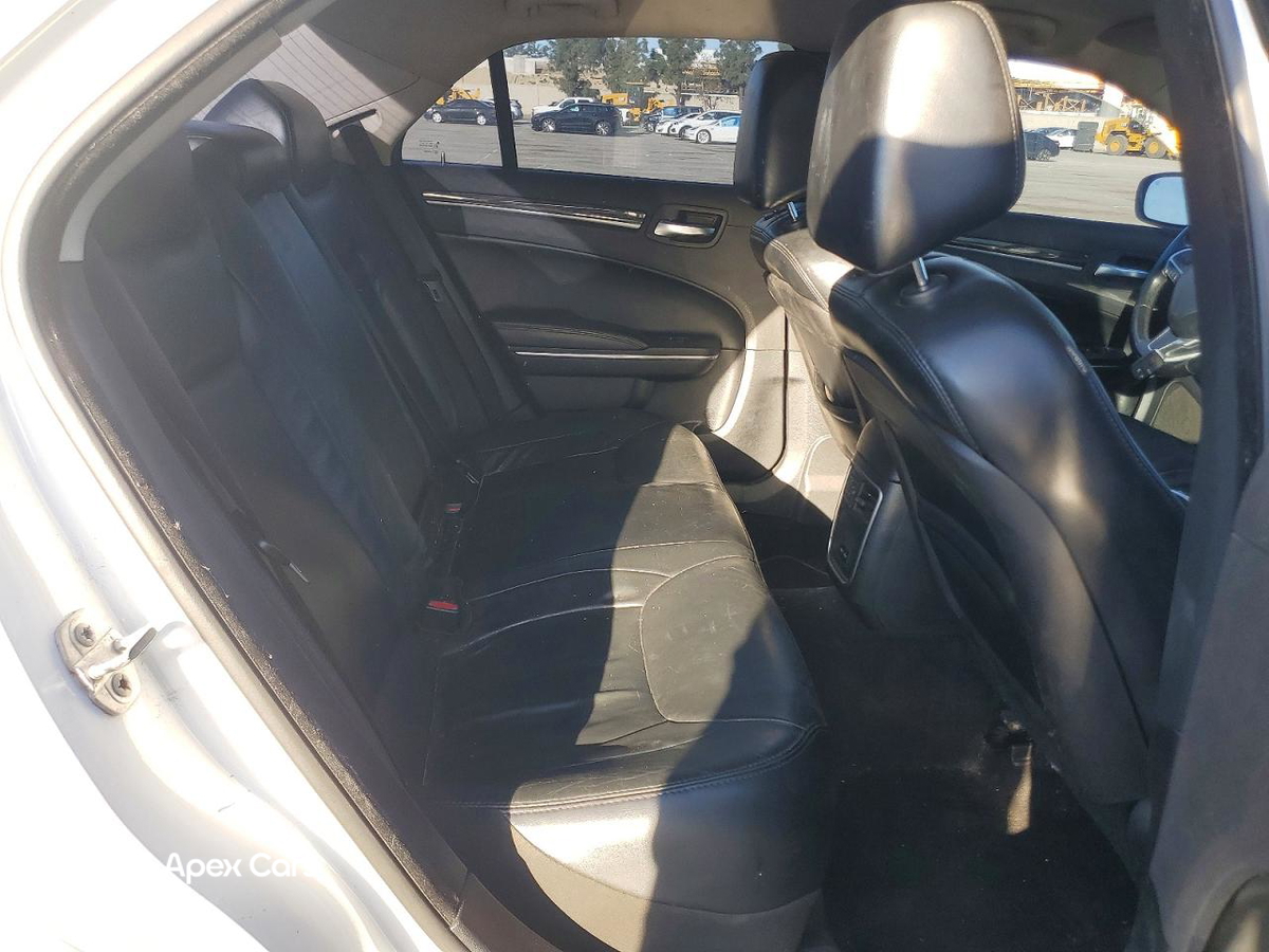 Chrysler 300 2015
