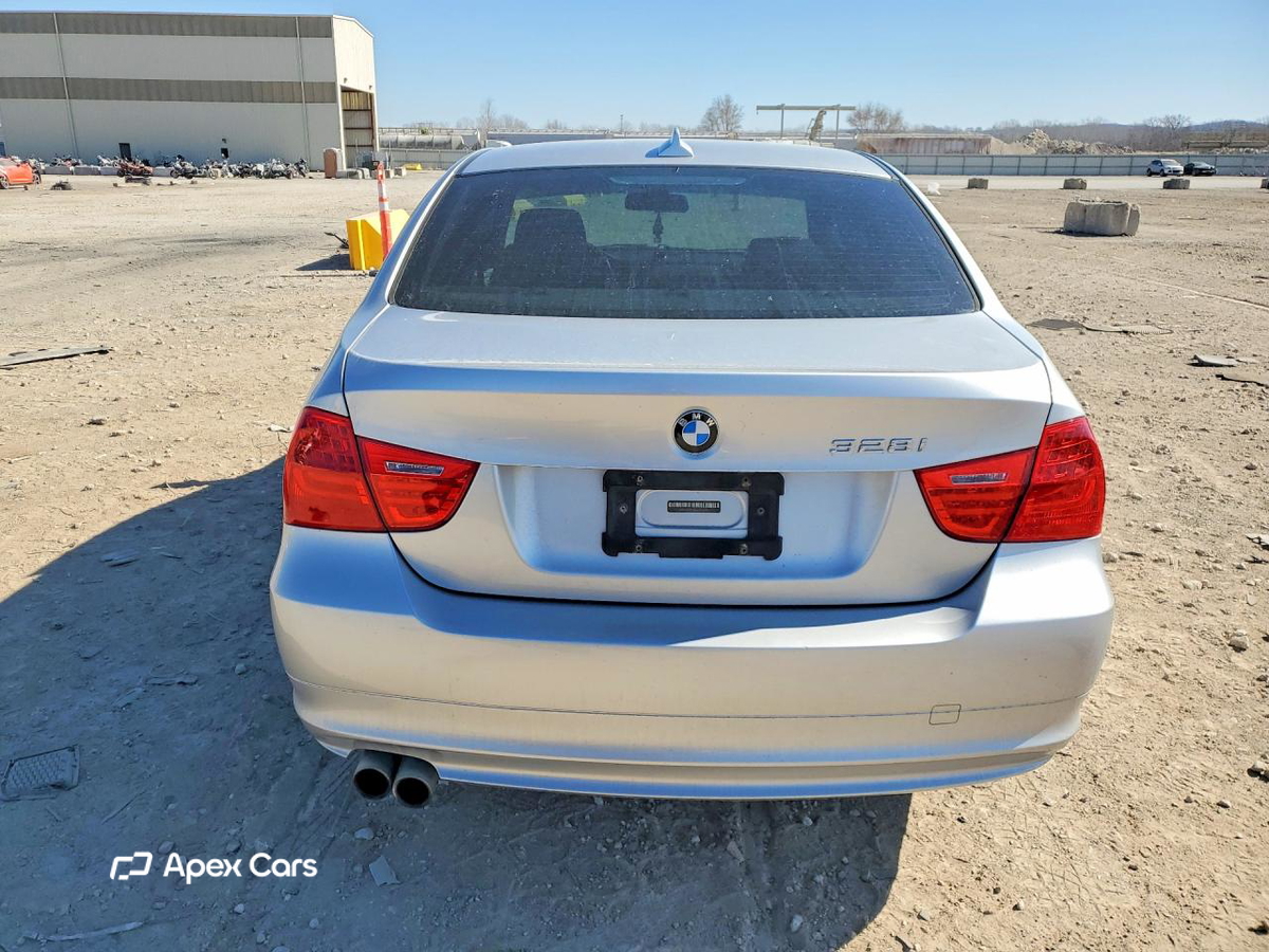 BMW Series 3 2010