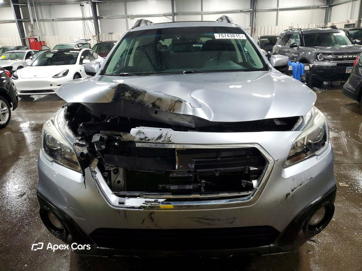 Subaru Outback 2015