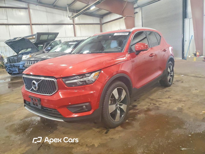 2019 Volvo XC40 - Image 1 of 5