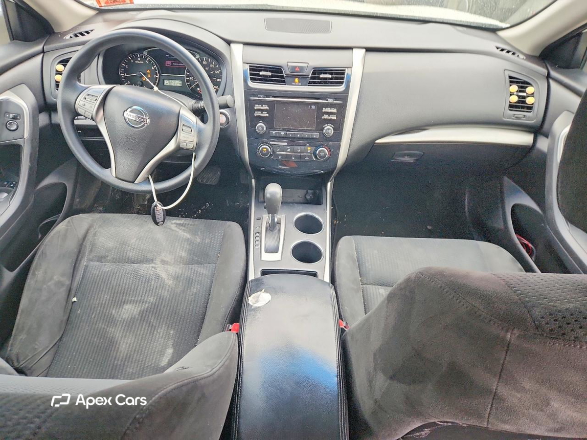 Nissan Altima 2015