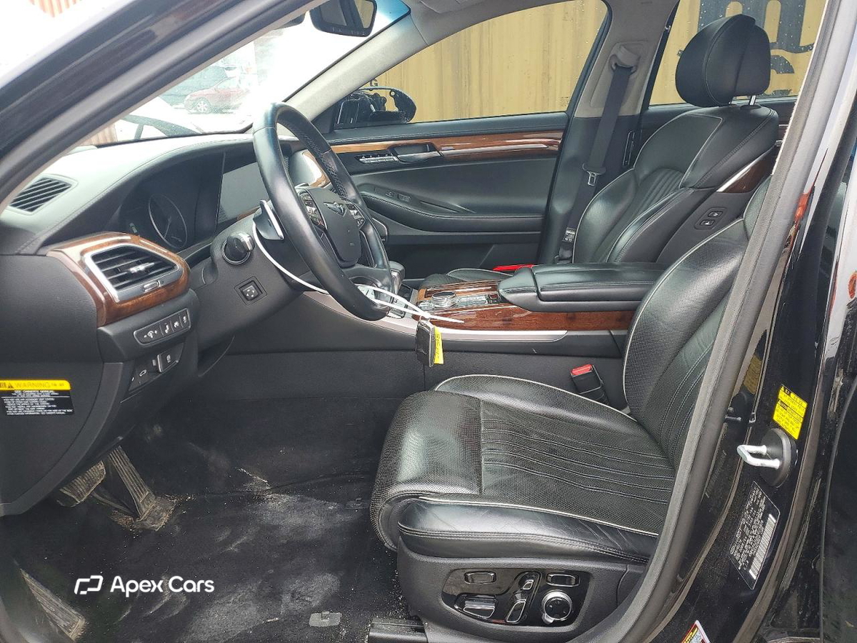 Genesis G90 2017