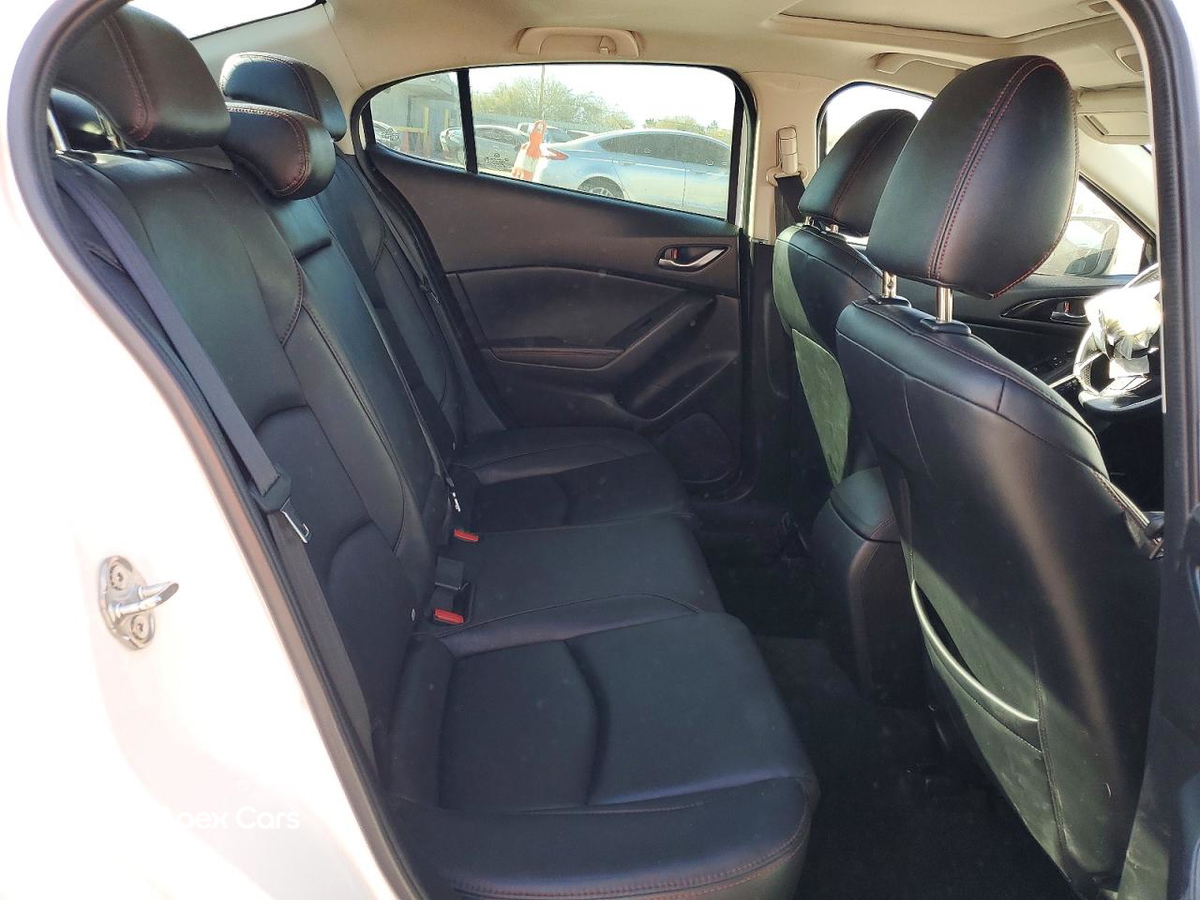 Mazda 3 2016