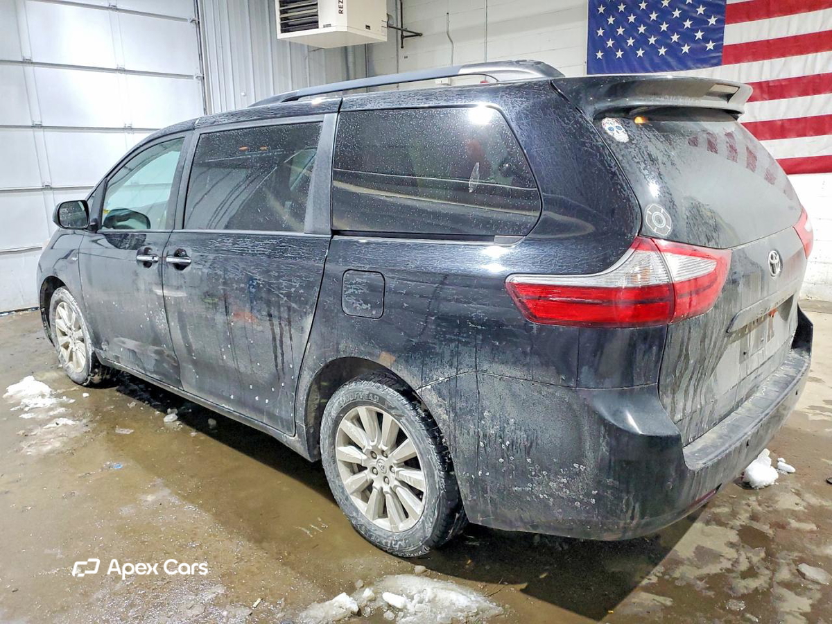 Toyota Sienna 2017