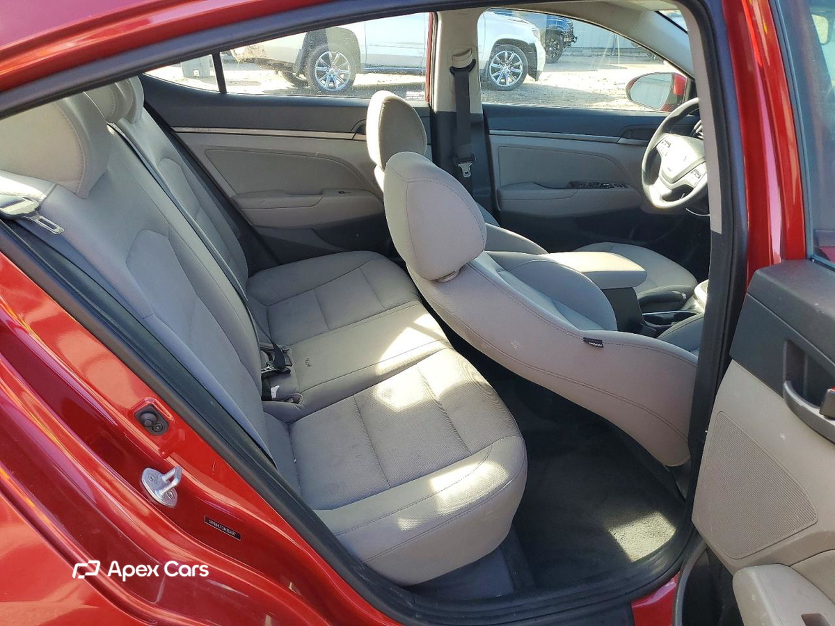 Hyundai Elantra 2018