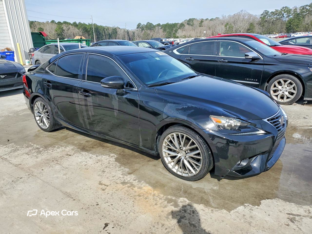 Lexus IS 2015