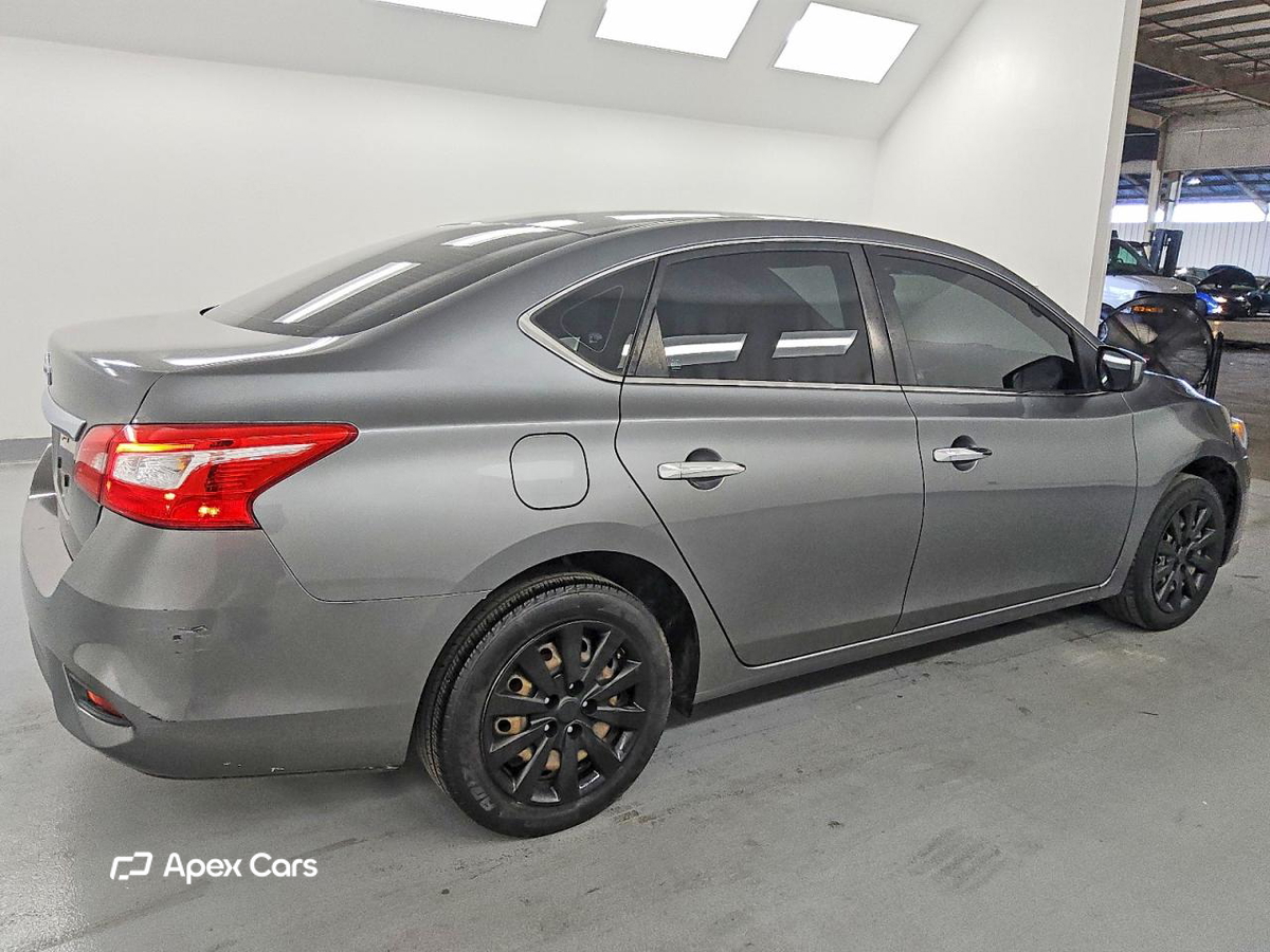 Nissan Sentra 2018
