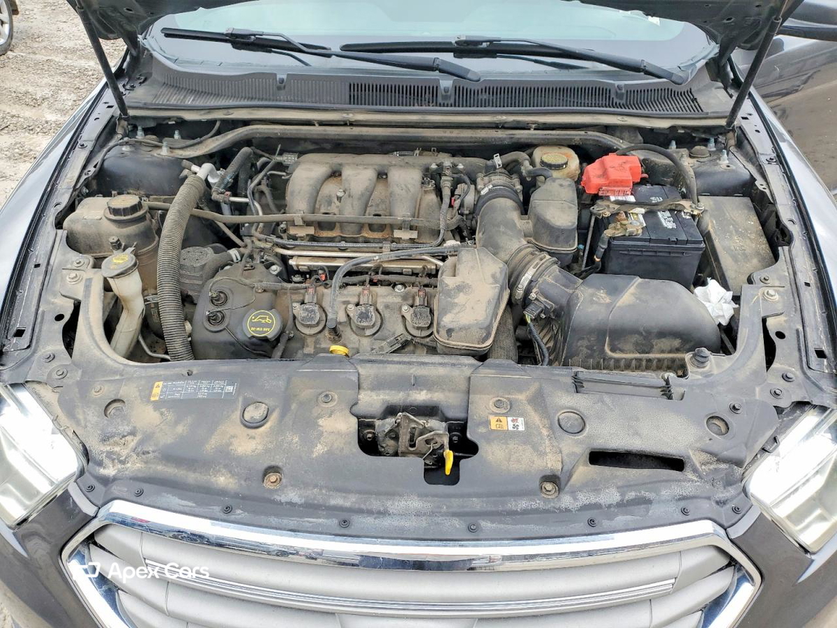Ford Taurus 2015
