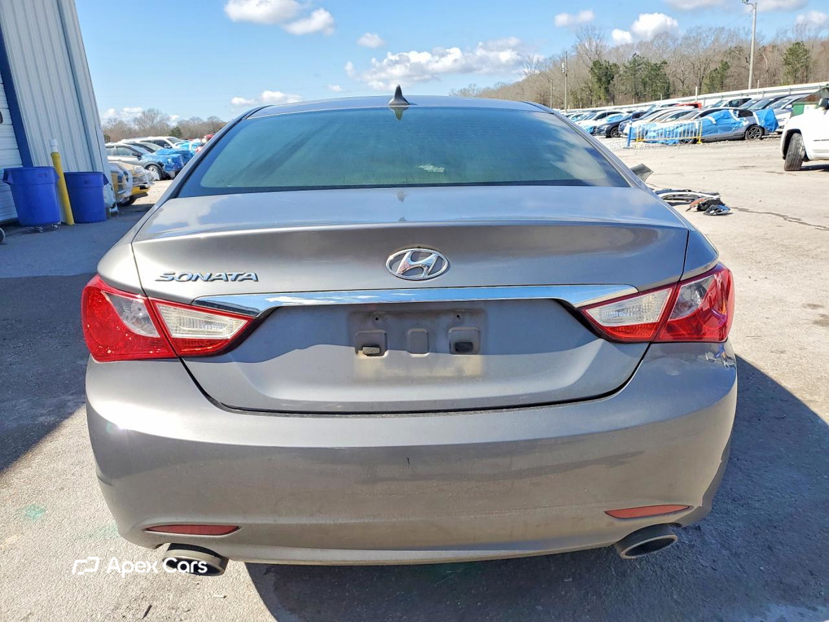 Hyundai Sonata 2011