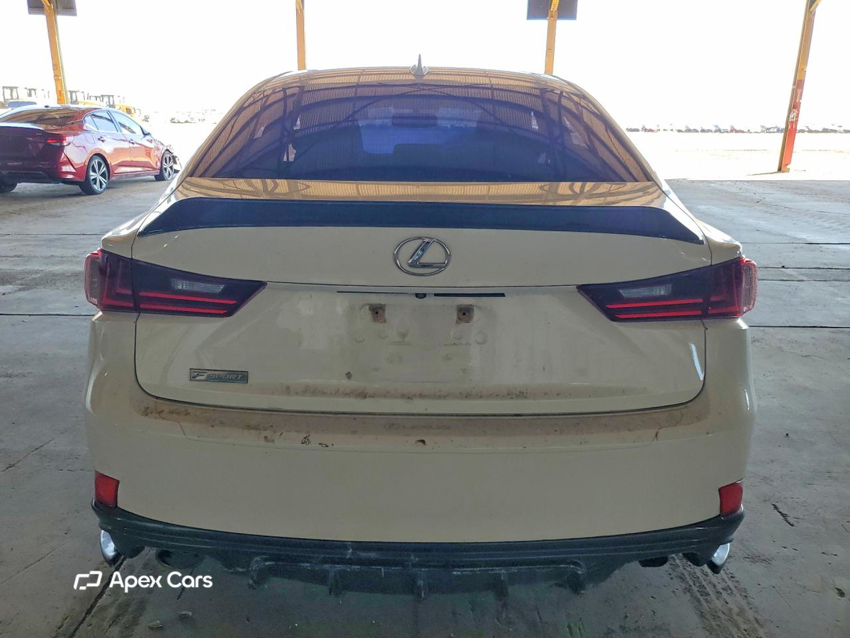 Lexus IS 2016