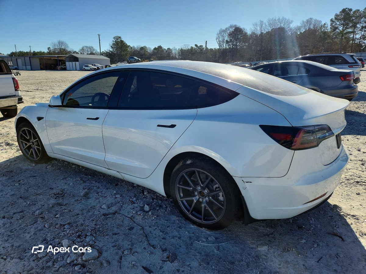 Tesla Model 3 2022