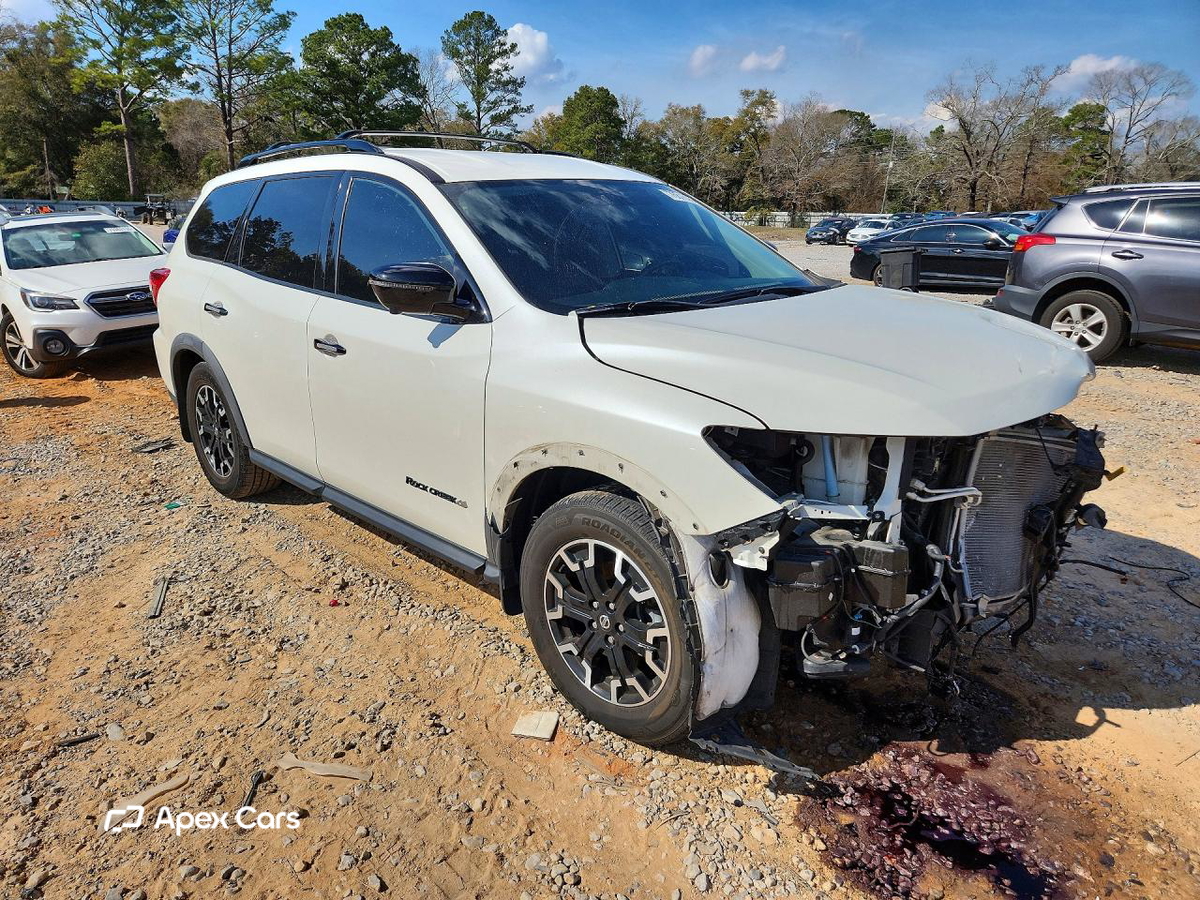 Nissan Pathfinder 2019