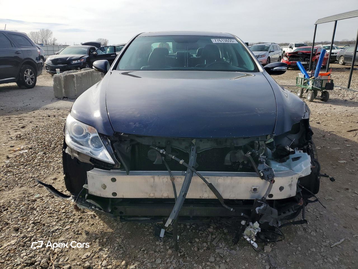 Lexus LS 2011